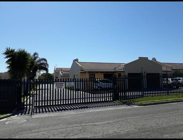 2 BEDROOM PROPERTY TO RENT IN SILVER OAKS